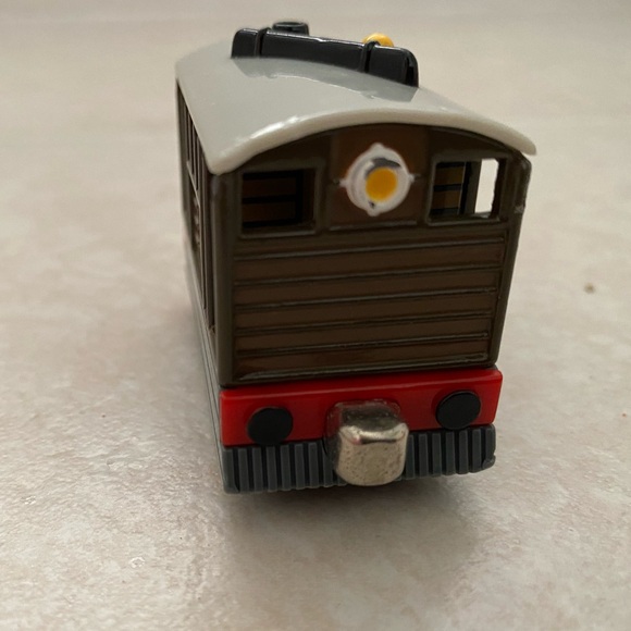 Thomas & Friends Train Car “Toby”, 2002 Gullane Learning Curves - Picture 4 of 7